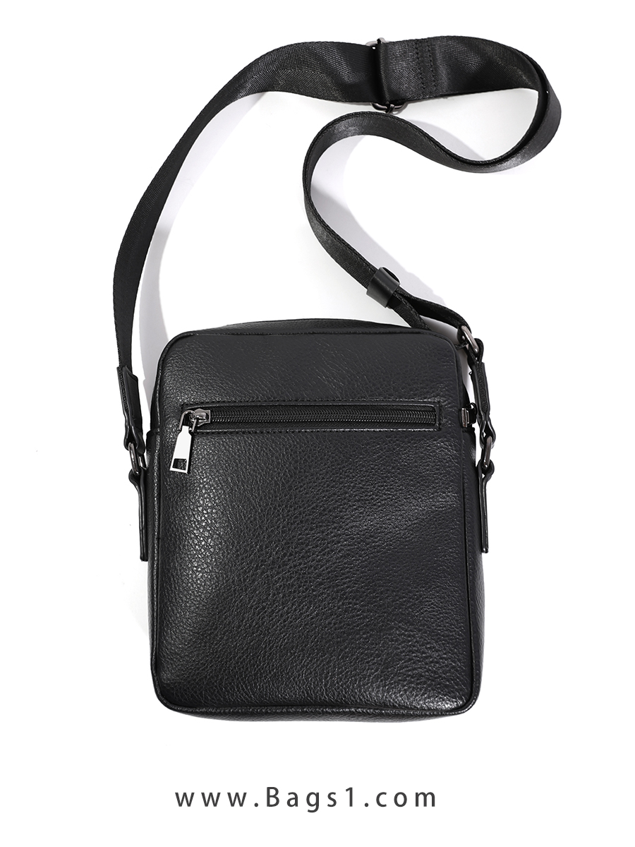 Med Shoulder Bag（中号单肩）